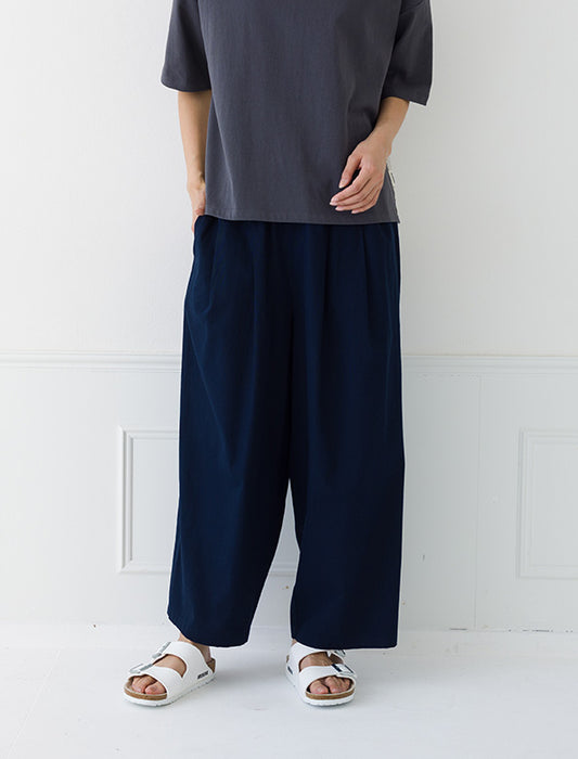 リラックスストレートパンツ