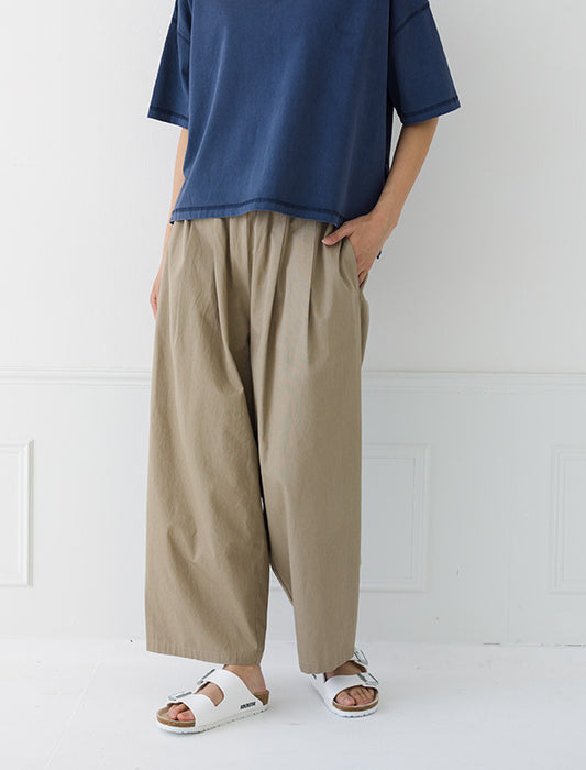 リラックスストレートパンツ