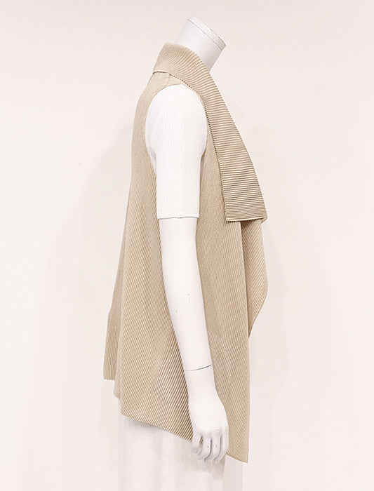 ＜SPECCHIO＞シャトルプリーツ ドレープカラー ベスト