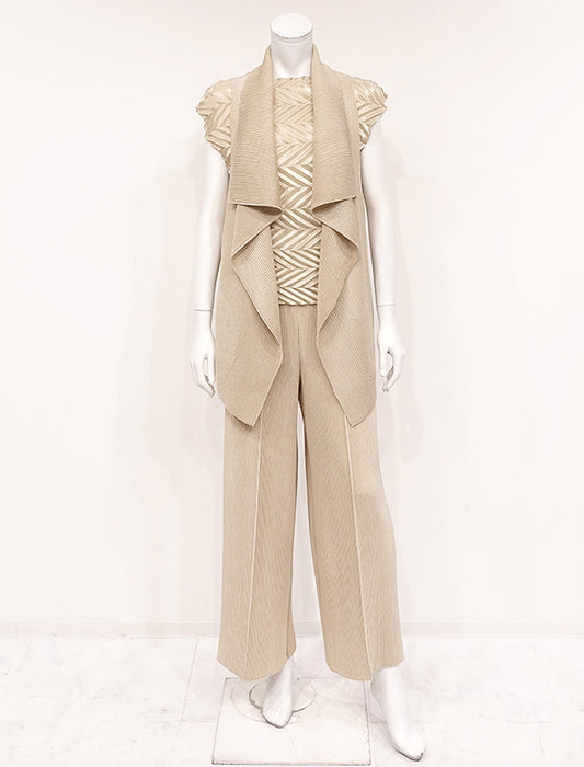 ＜SPECCHIO＞シャトルプリーツ ドレープカラー ベスト