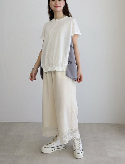 後ろ英字Tシャツ