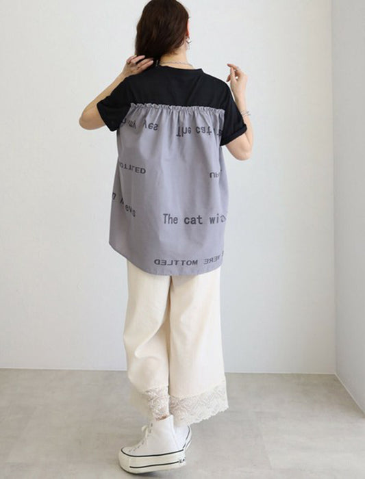 後ろ英字Tシャツ