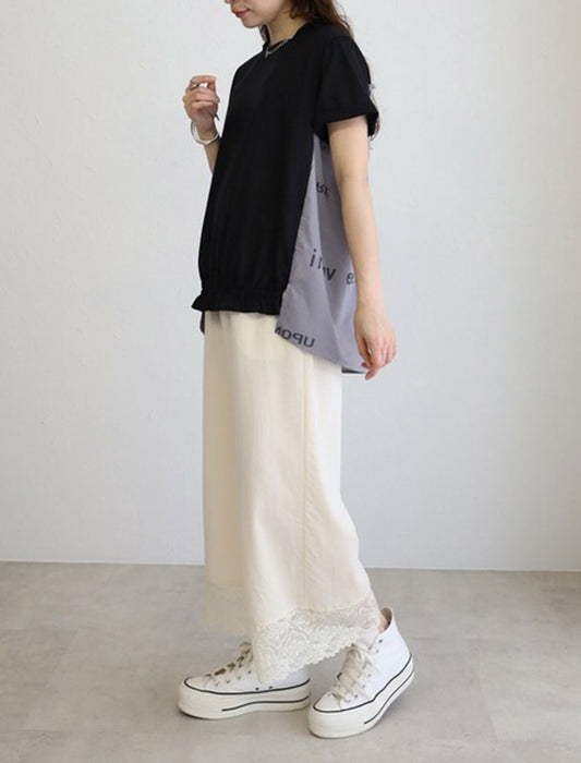 後ろ英字Tシャツ