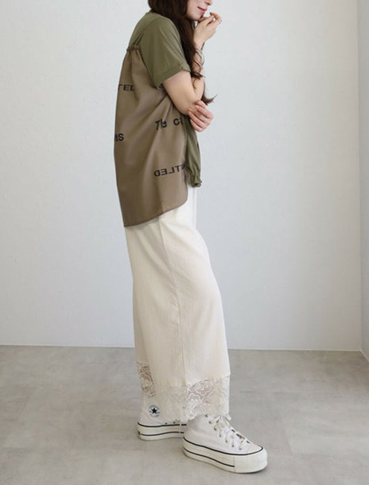 後ろ英字Tシャツ