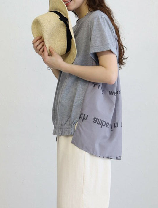 後ろ英字Tシャツ