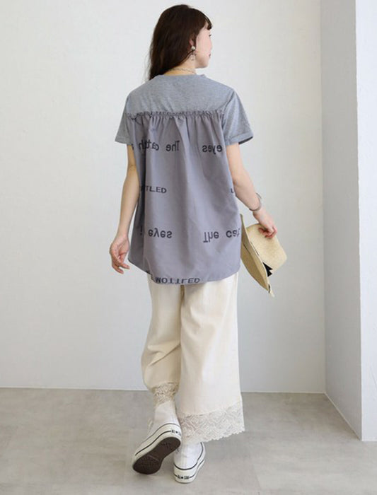 後ろ英字Tシャツ