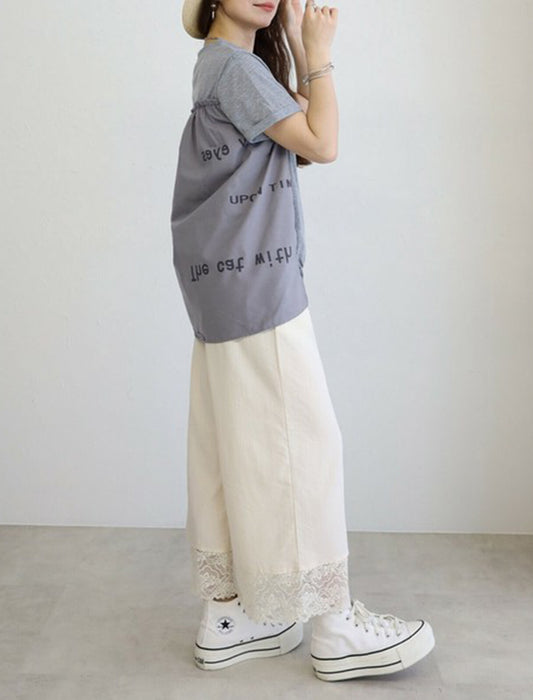 後ろ英字Tシャツ