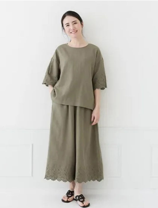 コットンリネン袖レースブラウス