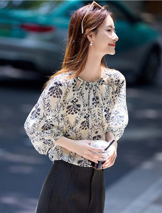 ラウンドネックプリントシャツ