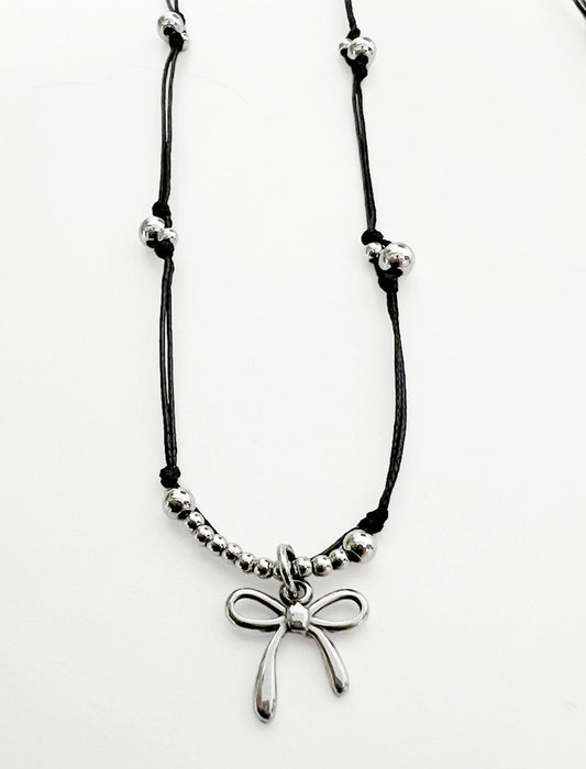 キュートなモチーフネックレス