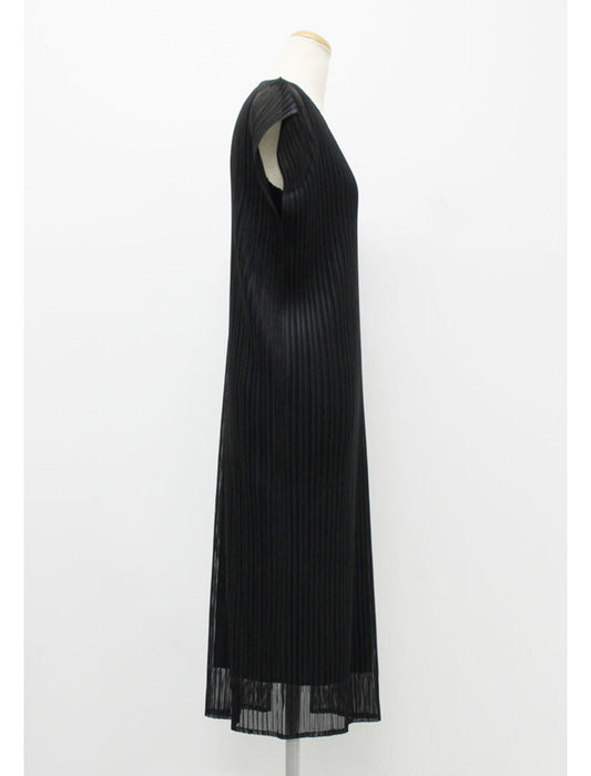 メッシュレース2枚重ねプリーツワンピース　