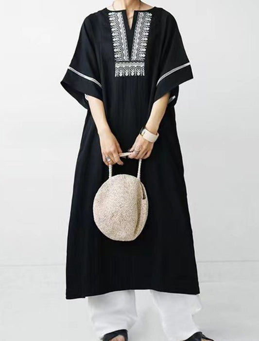 刺繍Vネックワンピース