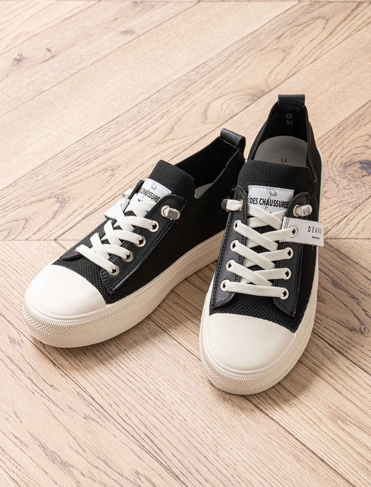 ニットスニーカー