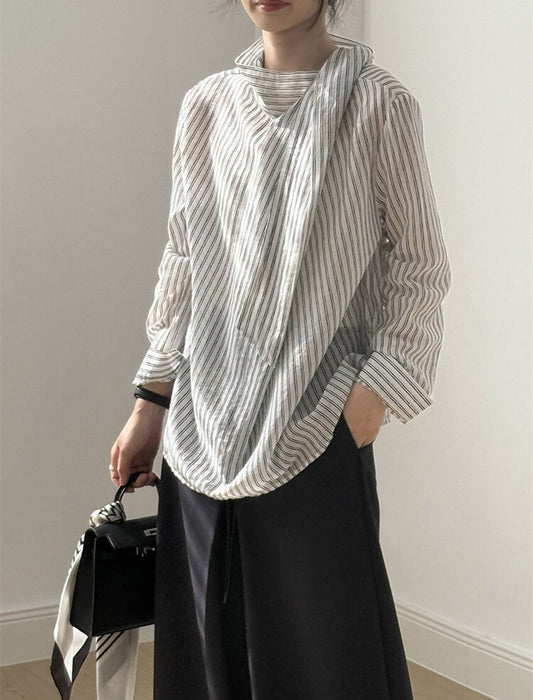 ストライプ柄×リボンネックブラウス