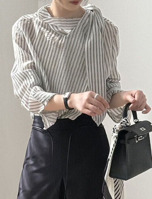 ストライプ柄×リボンネックブラウス