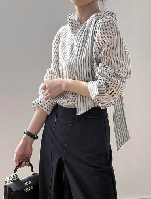 ストライプ柄×リボンネックブラウス