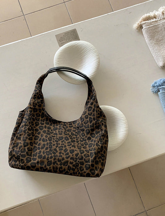 大人のレオパードバッグ