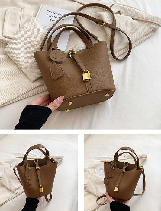 タッセル&ニコちゃん付き2wayトートバッグ