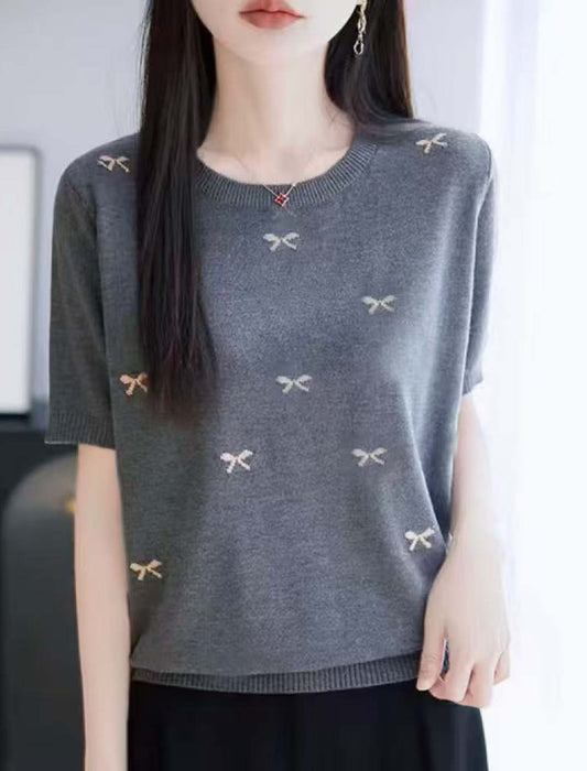 リボンモチーフ付きニット