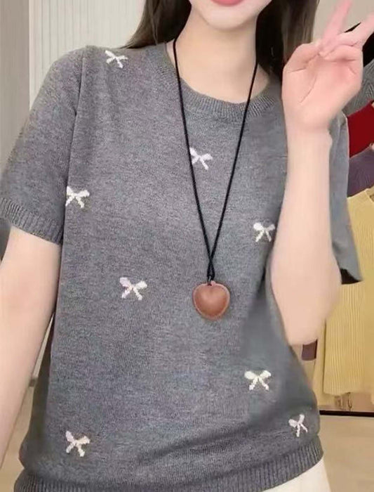 リボンモチーフ付きニット