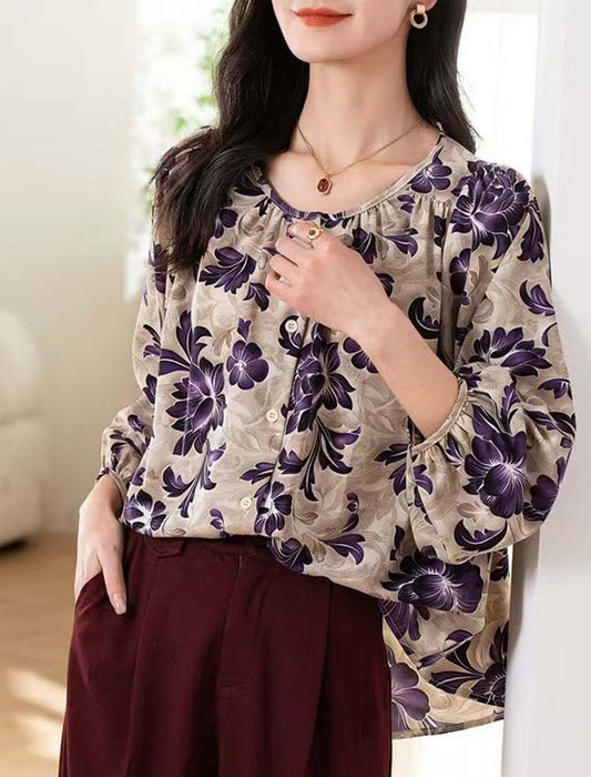 アウターにもなるフラワープリントブラウス