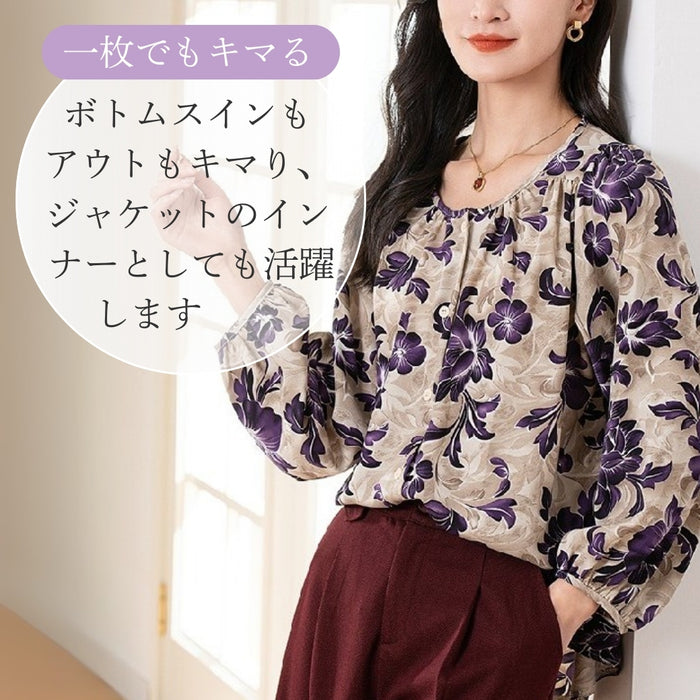 アウターにもなるフラワープリントブラウス