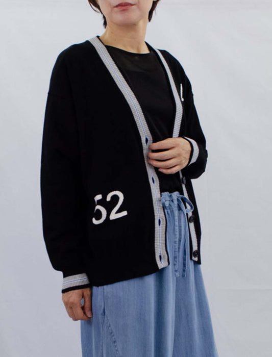 Vネックロゴハートカーディガン