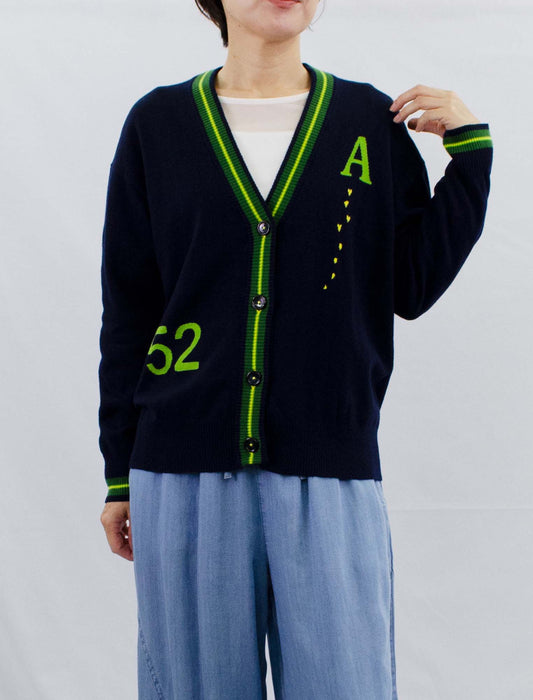 Vネックロゴハートカーディガン