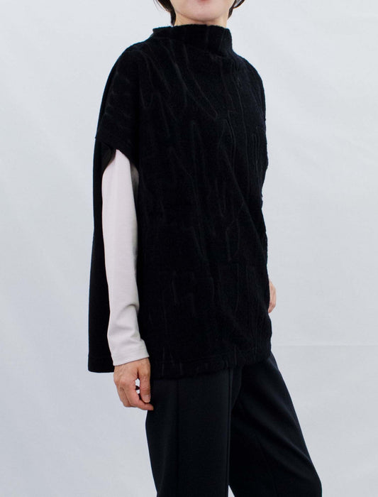 ボトルネック幾何学編み地チュニック