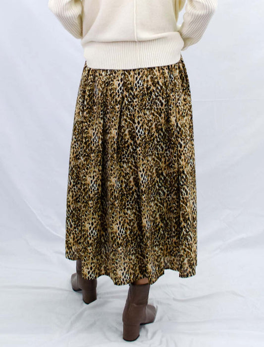 ペイント柄スカート