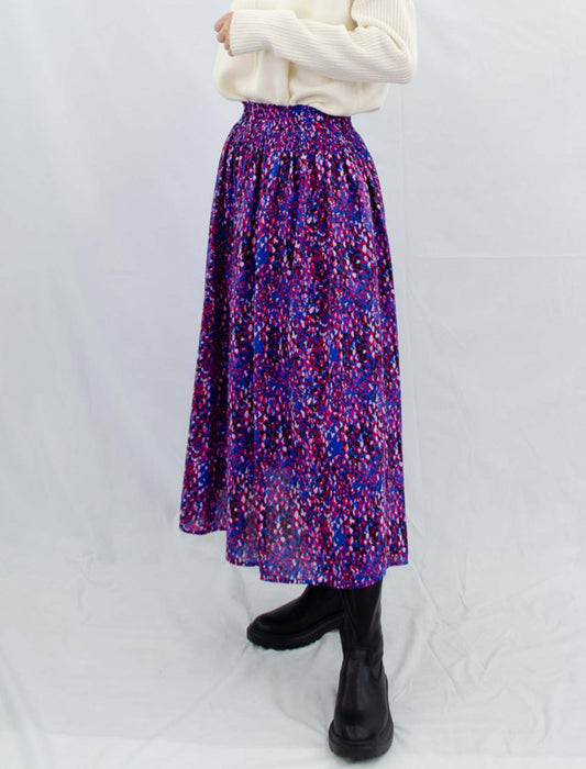 ペイント柄スカート