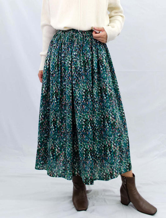 ペイント柄スカート