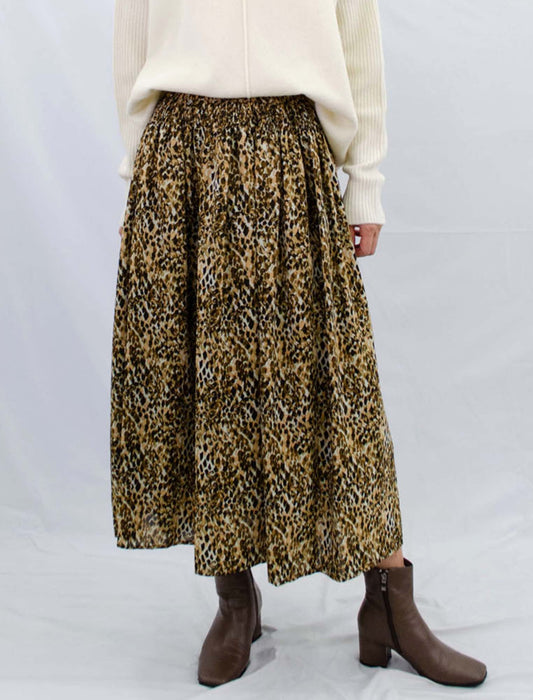 ペイント柄スカート
