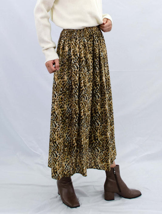 ペイント柄スカート