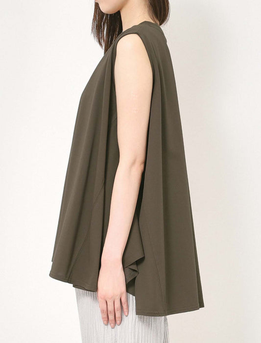 サーキュラー型トップス