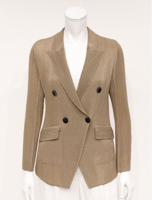 ＜SPECCHIO＞シャトルプリーツピークドジャケット　