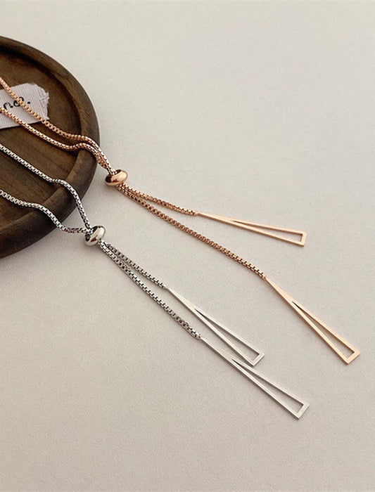 メタルロングネックレス