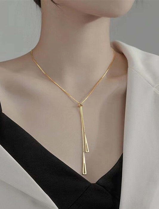 メタルロングネックレス