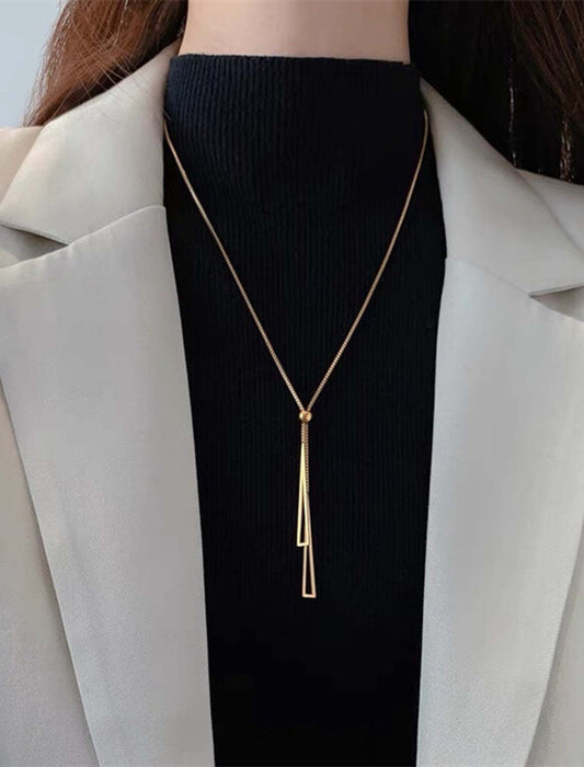 メタルロングネックレス