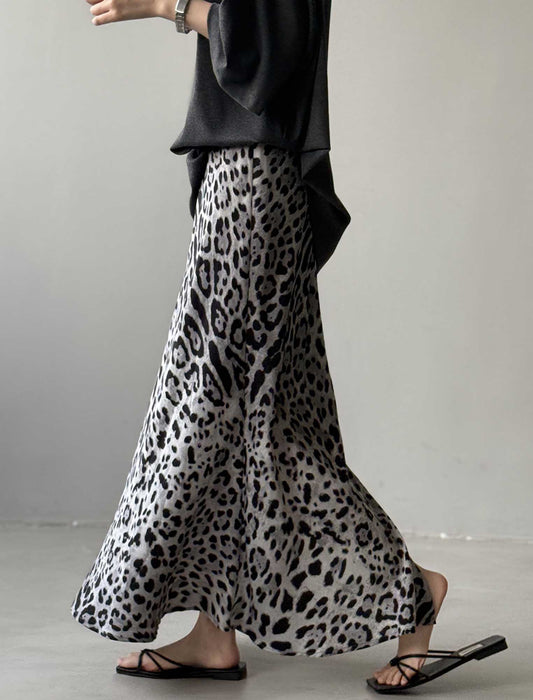 アニマルプリントキレイ目スカート