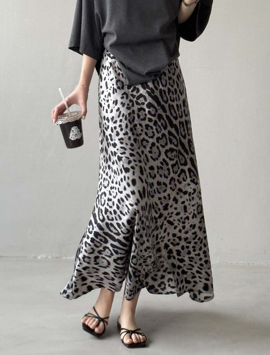 アニマルプリントキレイ目スカート