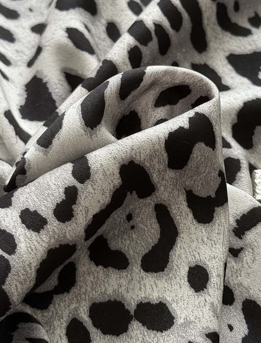 アニマルプリントキレイ目スカート