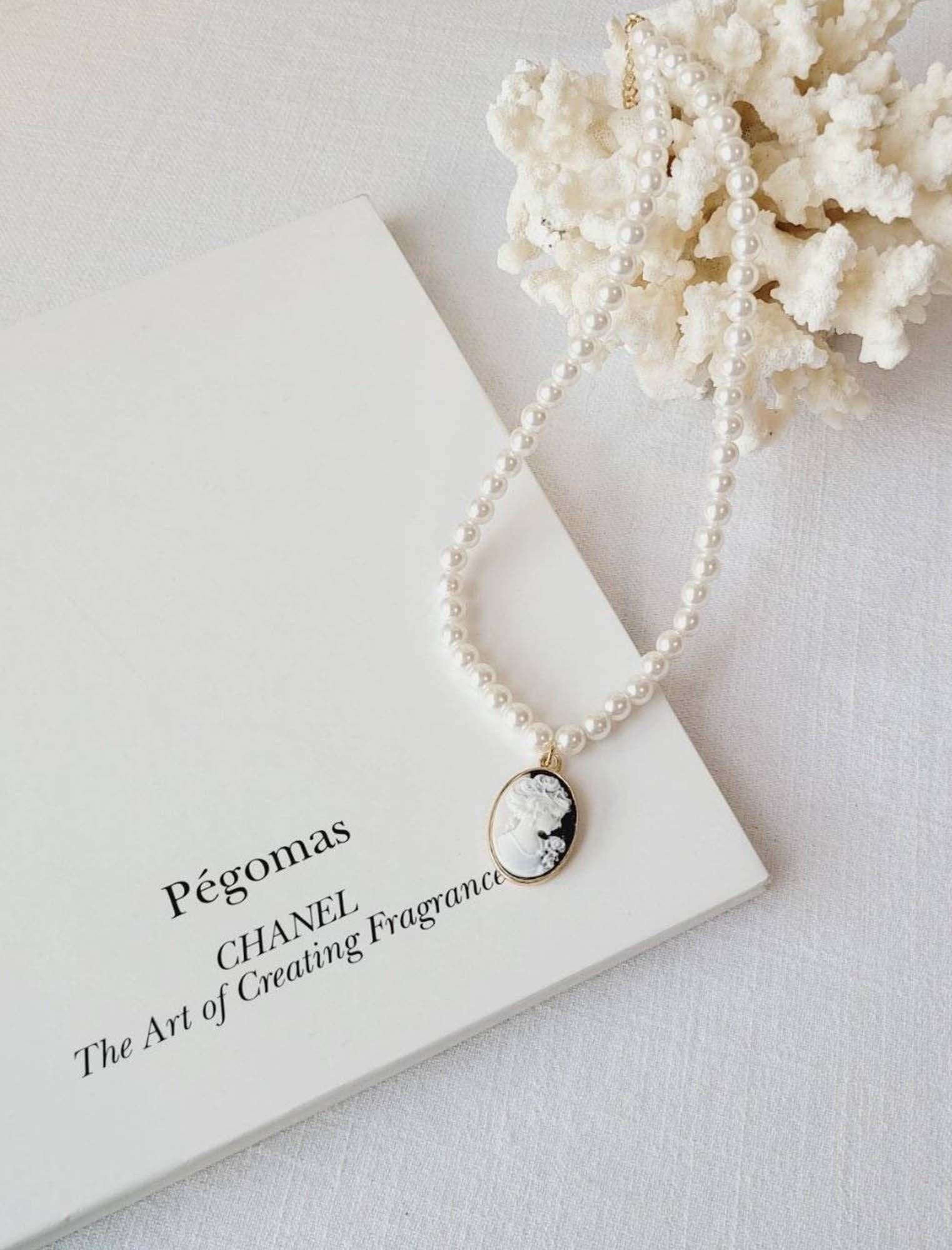 イミテーションパール＆カメオネックレス | Northmall（ノースモール