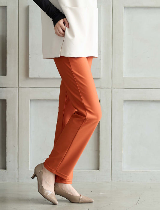 ローズファイン・ストレートパンツ