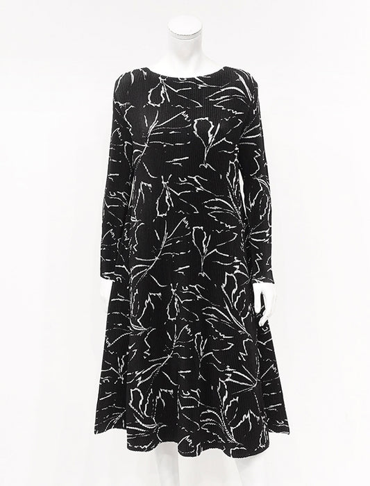 ＜SPECCHIO＞シャトルプリーツ Aラインドレス