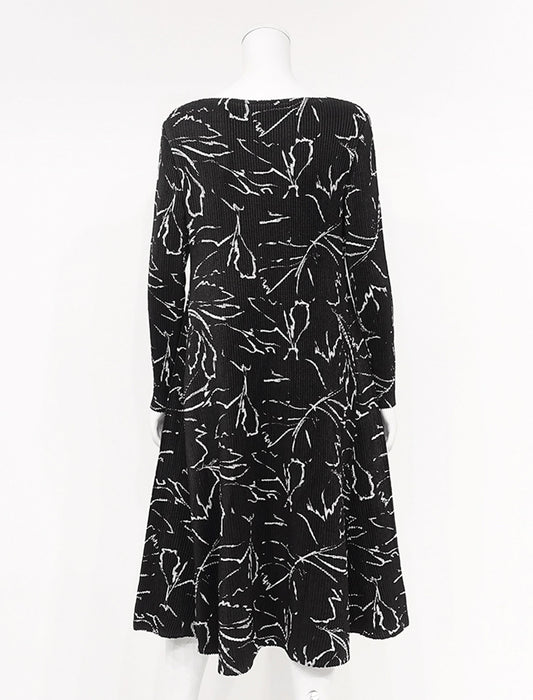 ＜SPECCHIO＞シャトルプリーツ Aラインドレス