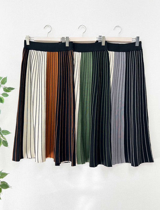 配色プリーツスカート