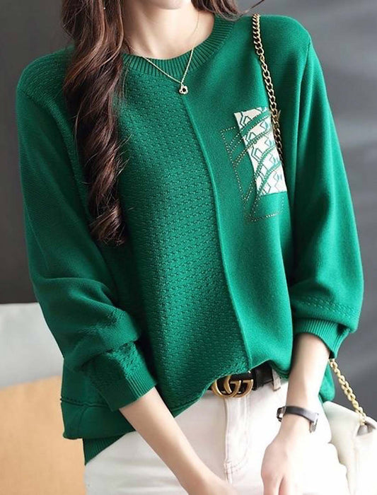 胸元デザイン入りプルオーバー