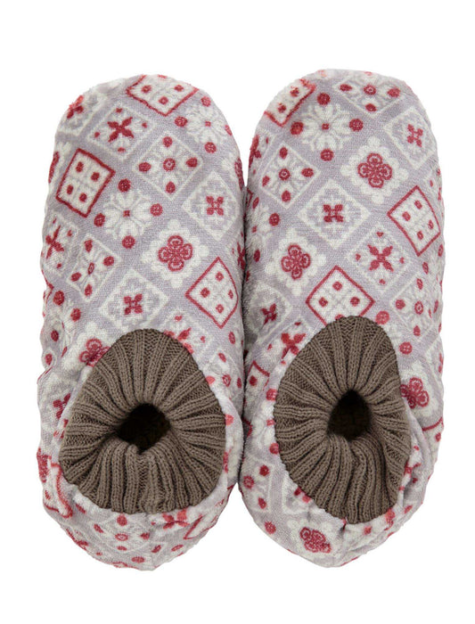 靴下とスリッパのいいとこ取りルームシューズ　