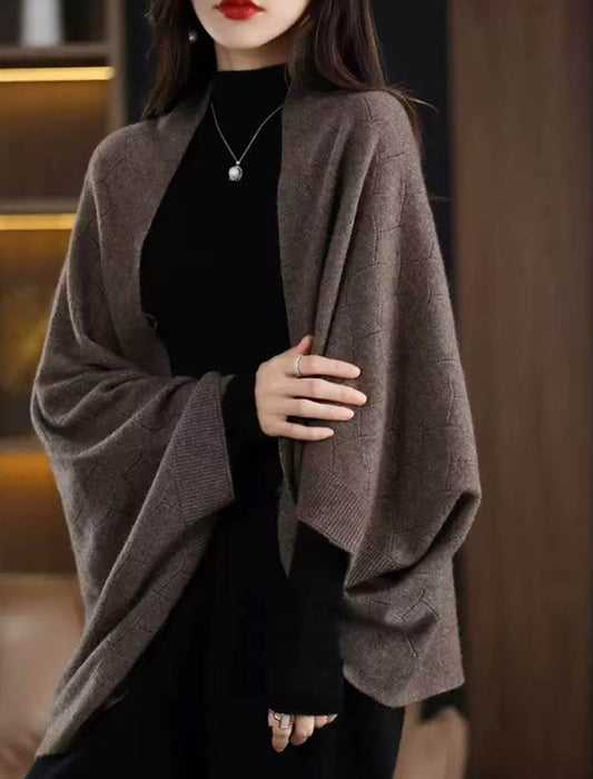 【近日入荷】透かし彫りショール風ニットカーディガン　※12月上旬入荷